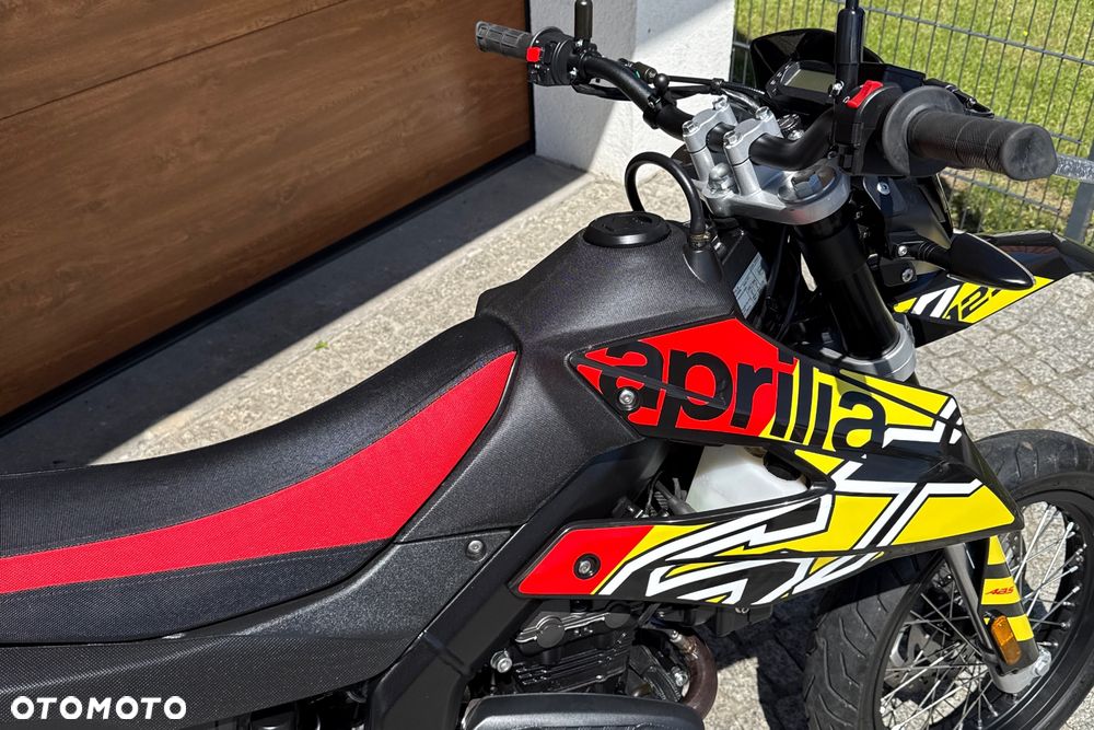 Aprilia SX - 10