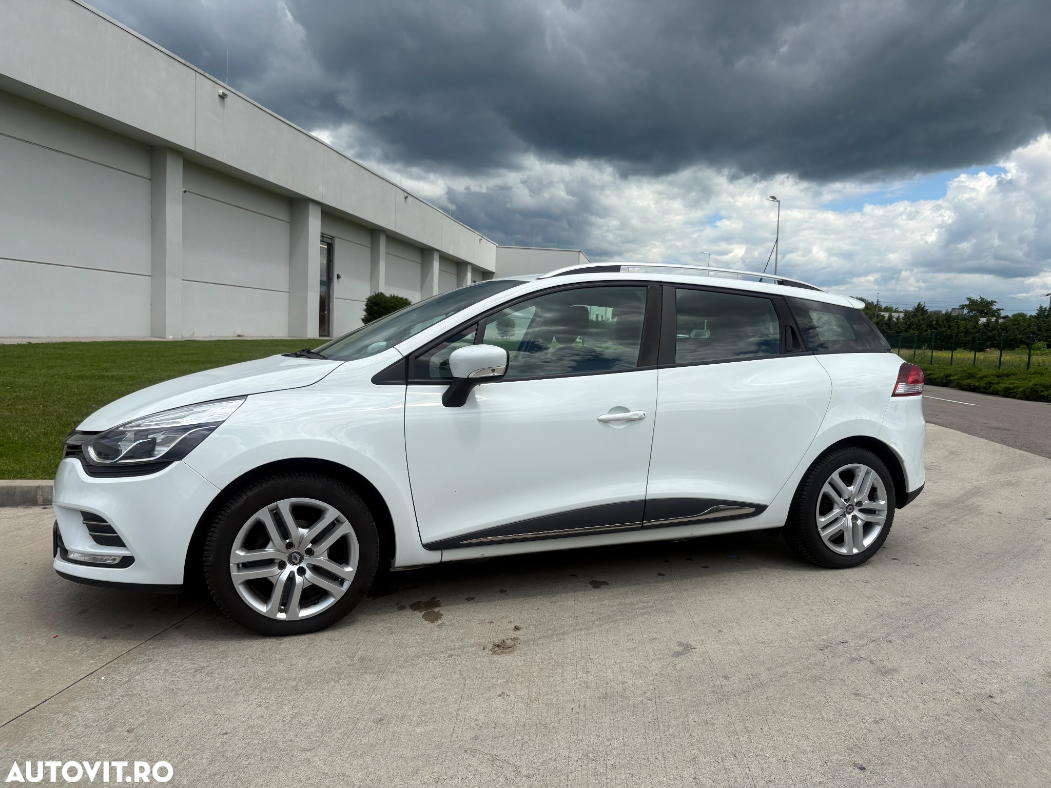 Renault Clio Estate Energy TCe Intens - 22