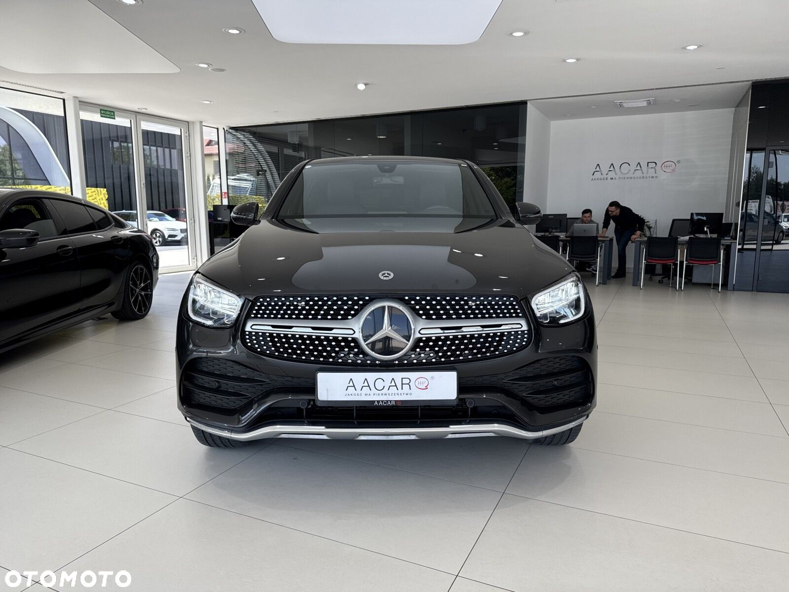 Mercedes-Benz GLC - 7