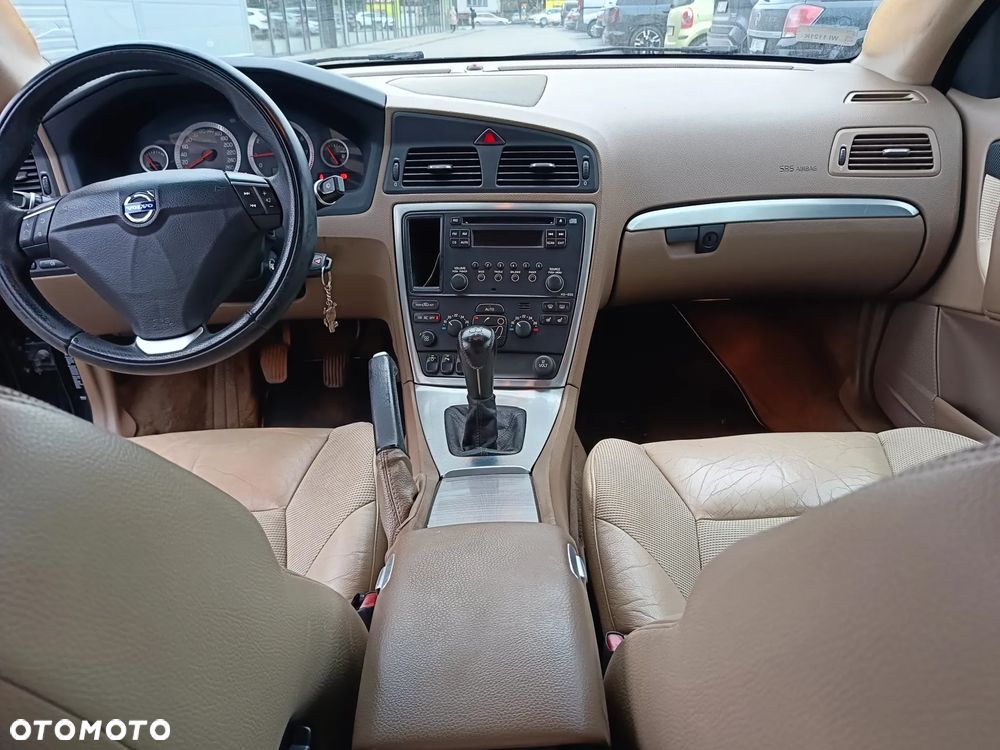 Volvo S60 2.4 Diament - 9