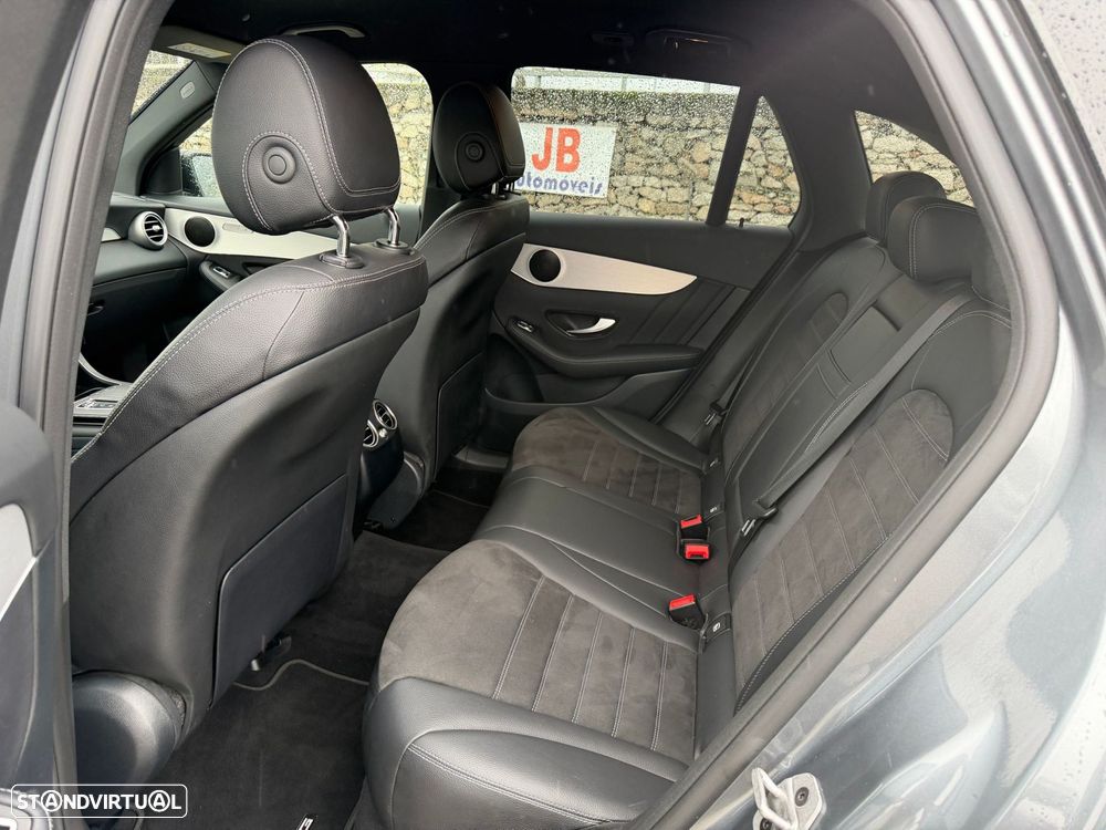 Mercedes-Benz GLC 300 de 4Matic - 12