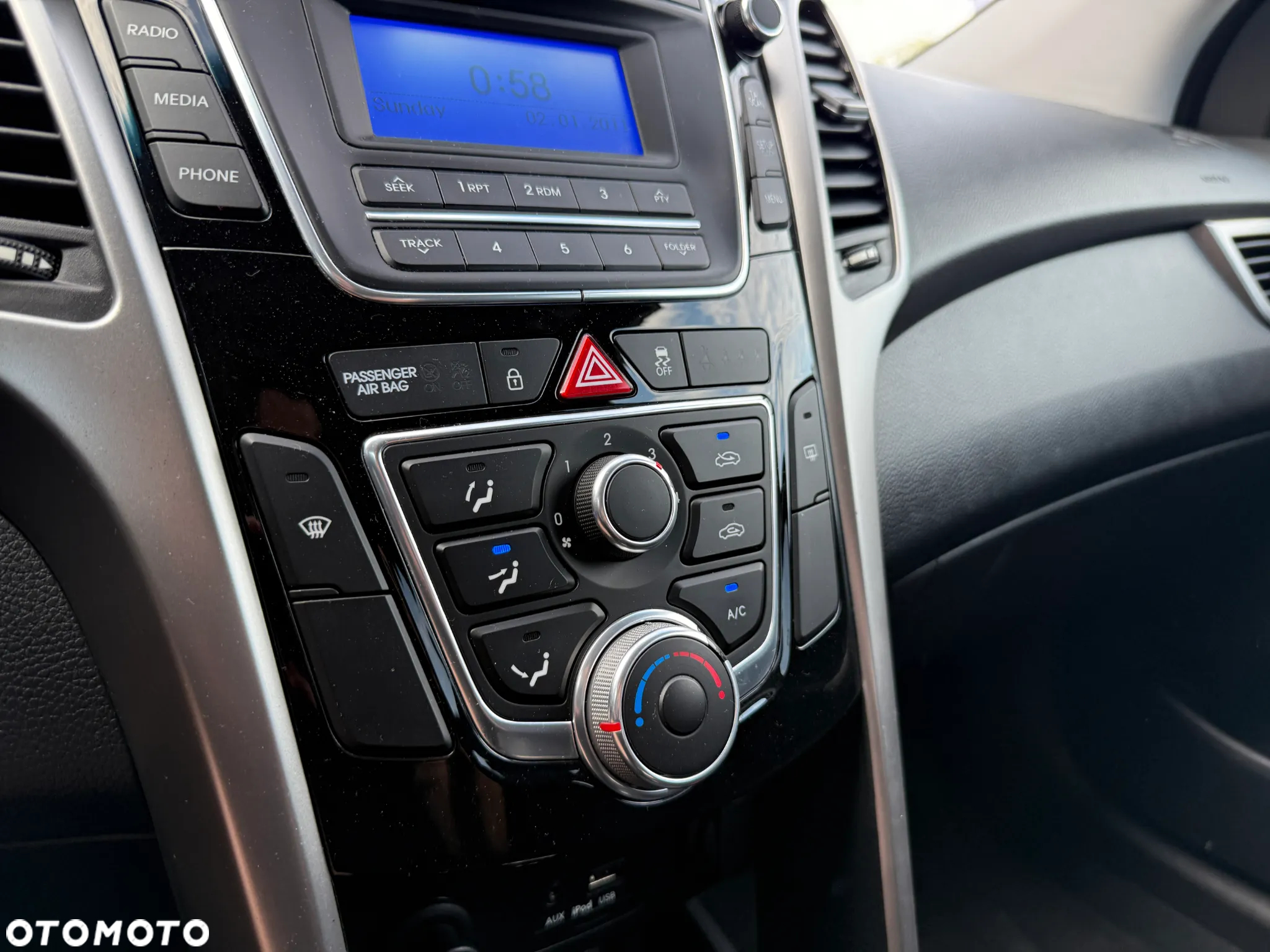 Hyundai i30 1.6 GDI BlueDrive Go - 22