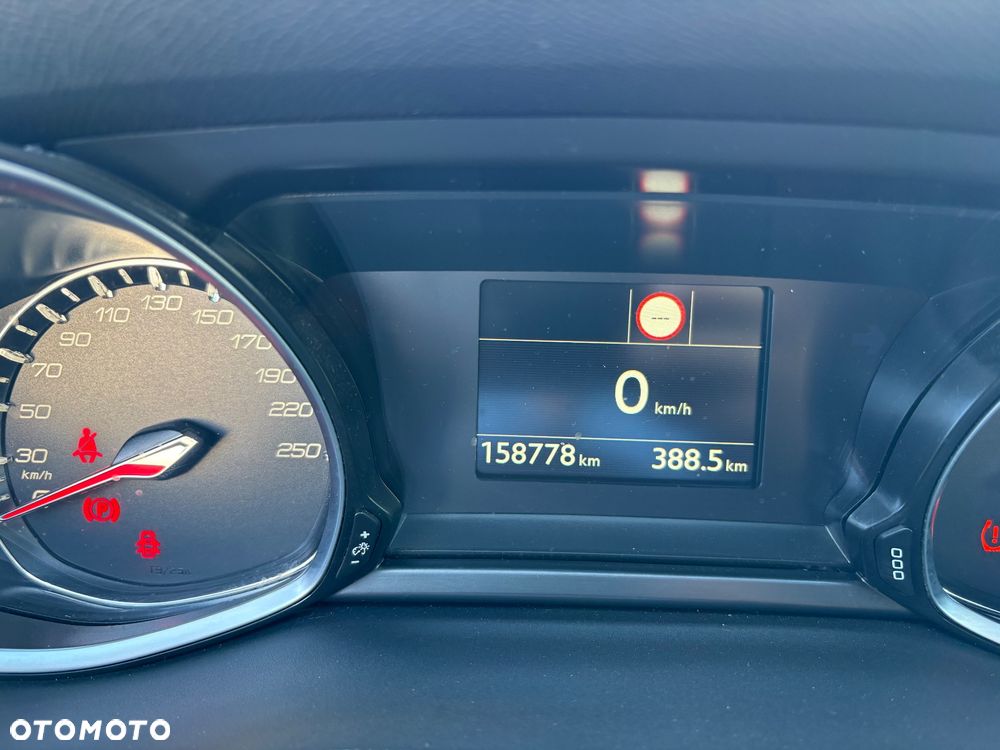 Peugeot 308 1.5 BlueHDi Allure Pack S&S - 5