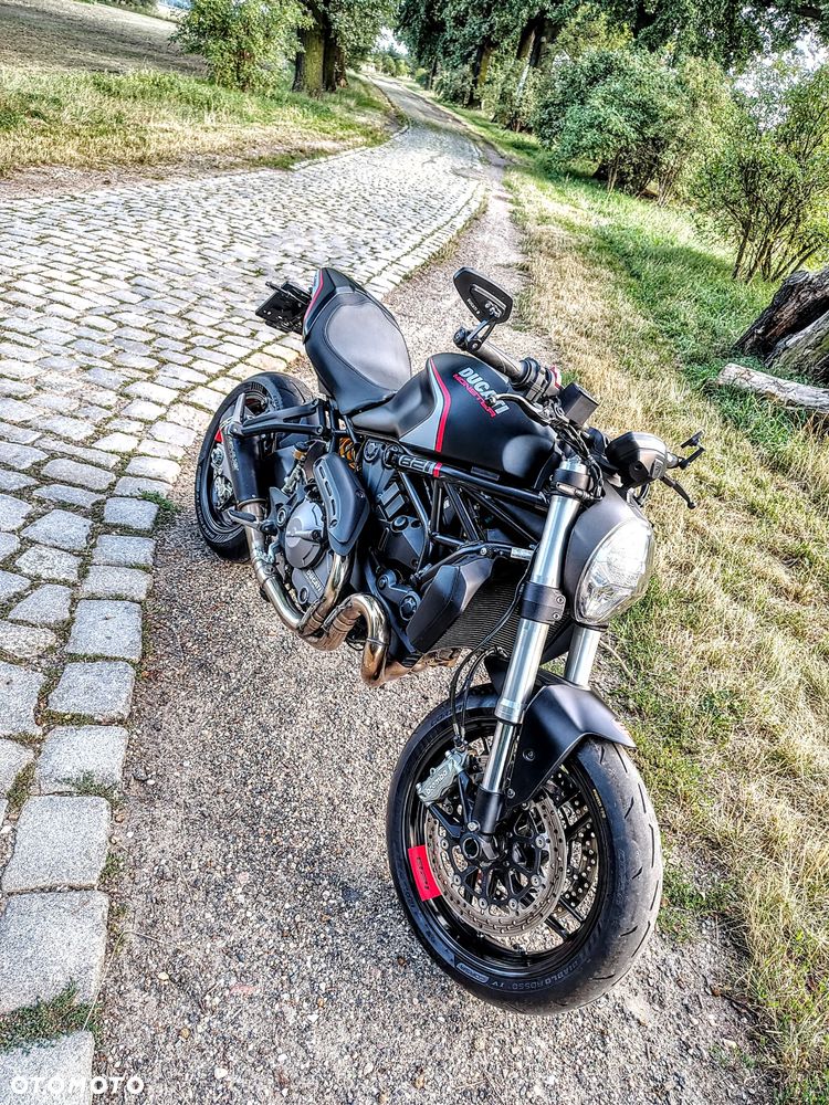 Ducati Monster - 2