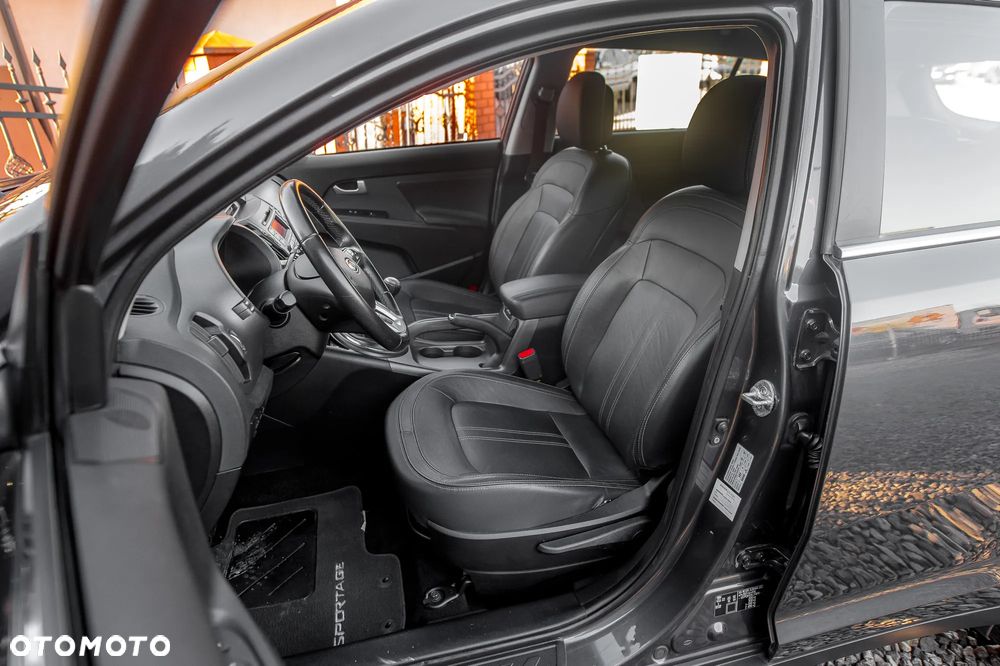 Kia Sportage 2.0 CVVT 4WD Vision - 17