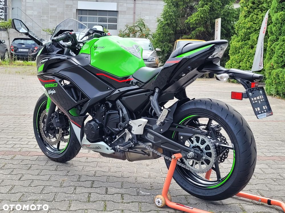 Kawasaki Ninja - 8