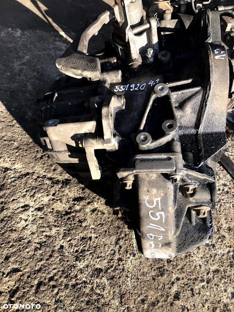 Manualna skrzynia biegów Opel Astra H 1.7 CDTI – M32 55192042 - 5