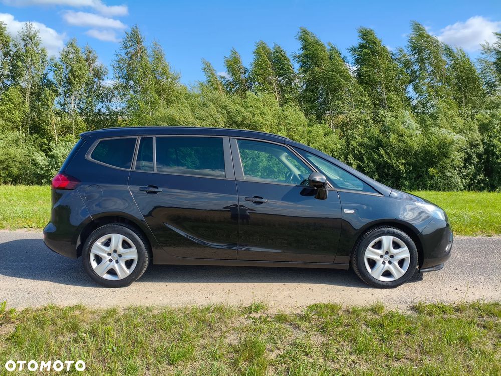 Opel Zafira - 18