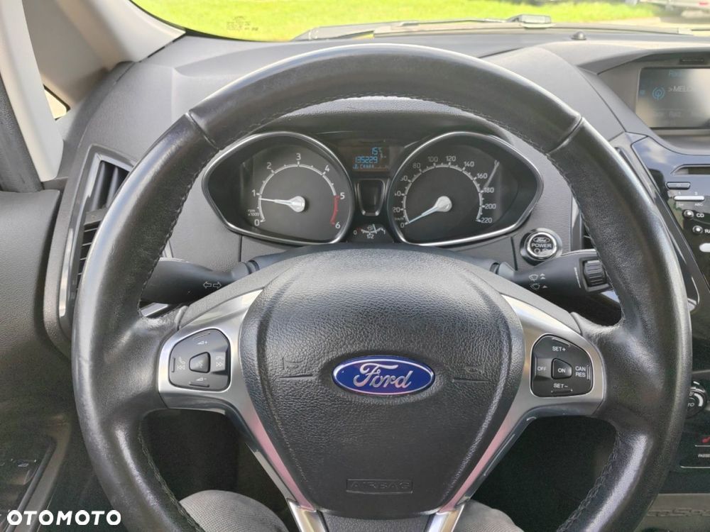 Ford EcoSport - 15