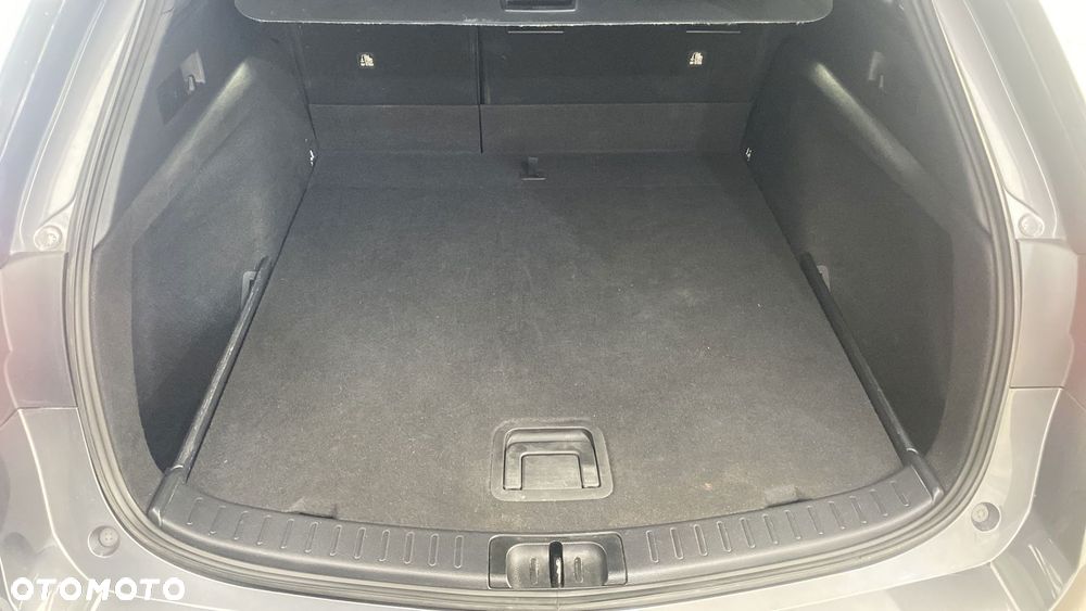 Toyota Corolla 1.8 Hybrid Style - 12