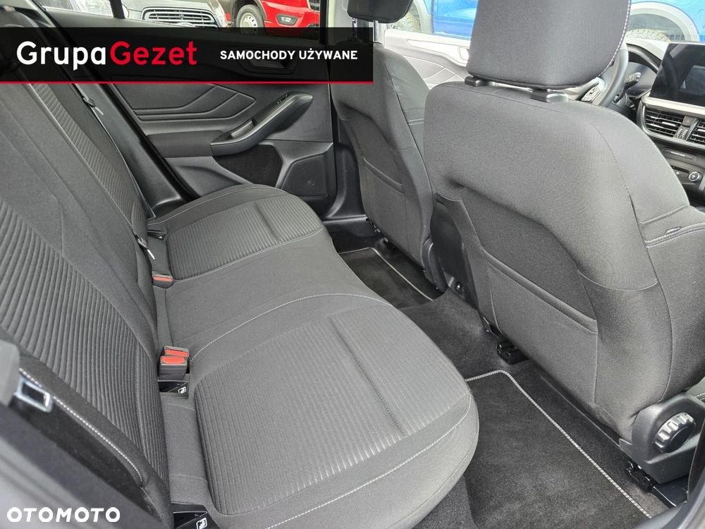 Ford Focus 1.0 EcoBoost Titanium X - 37
