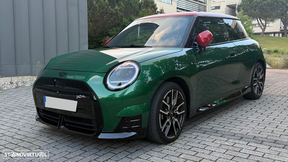 MINI 3 Portas Cooper SE JCW M - 3