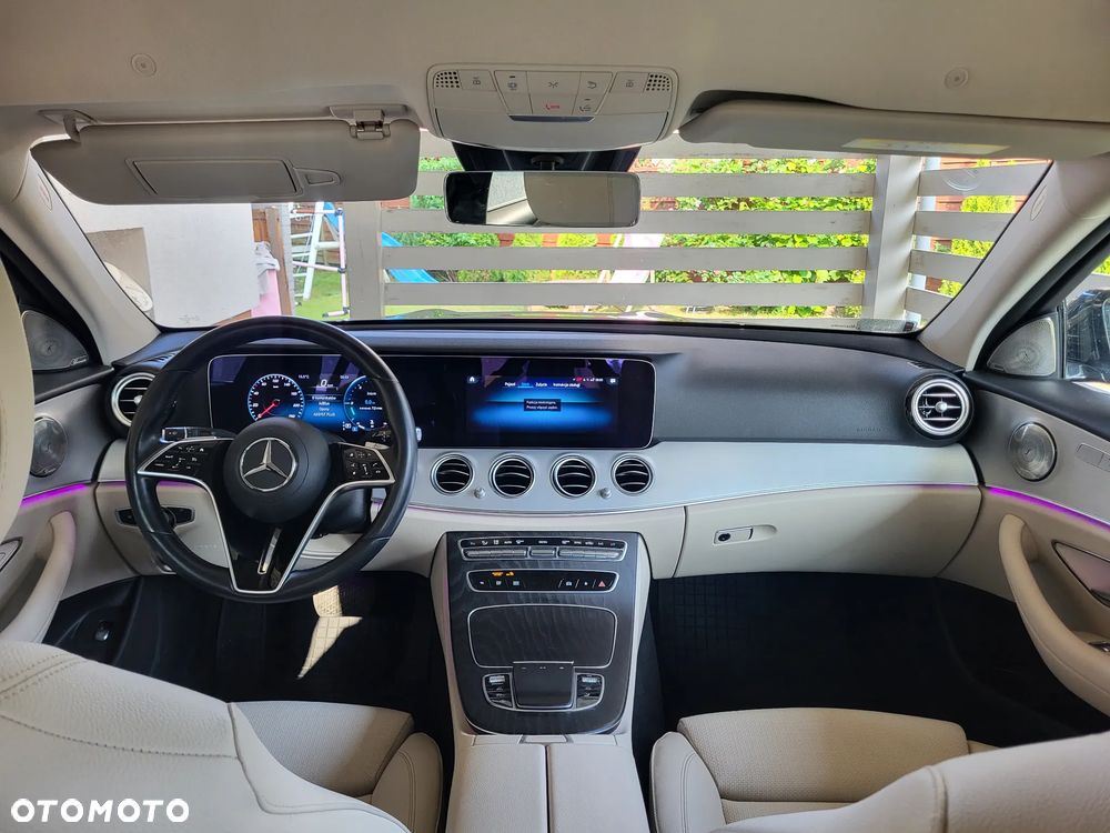 Mercedes-Benz Klasa E 220 d Business Edition - 18