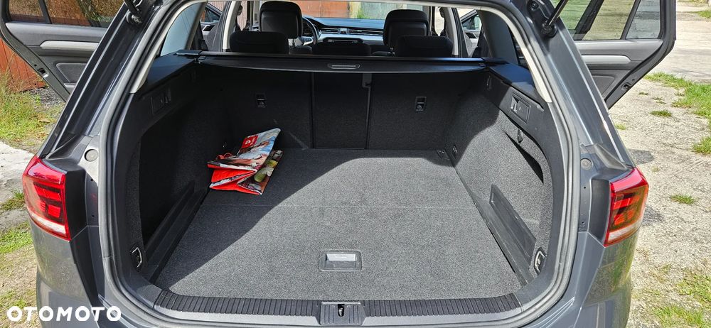 Volkswagen Passat 1.5 TSI EVO Business DSG - 27