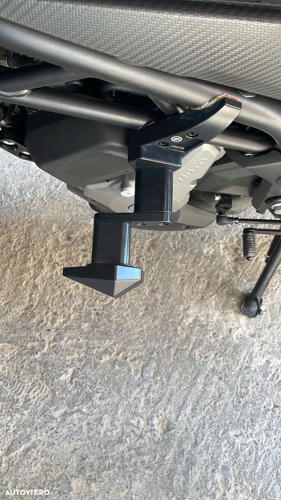 CF Moto 300NK ABS - 2