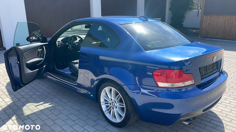 BMW Seria 1 120d DPF Edition Sport - 16