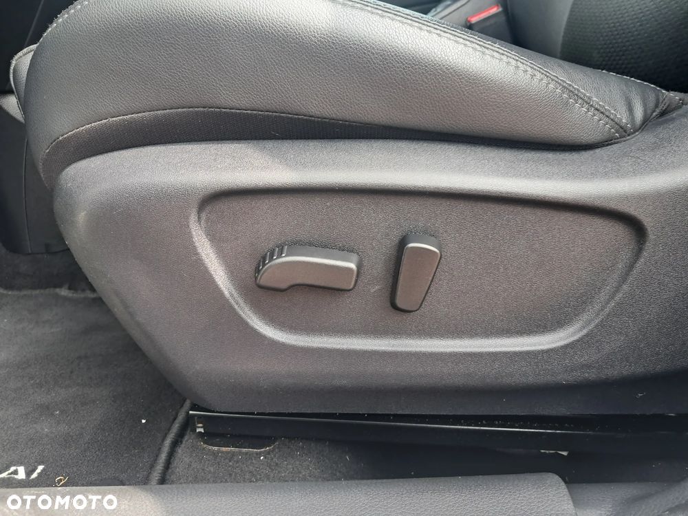 Nissan Qashqai - 11