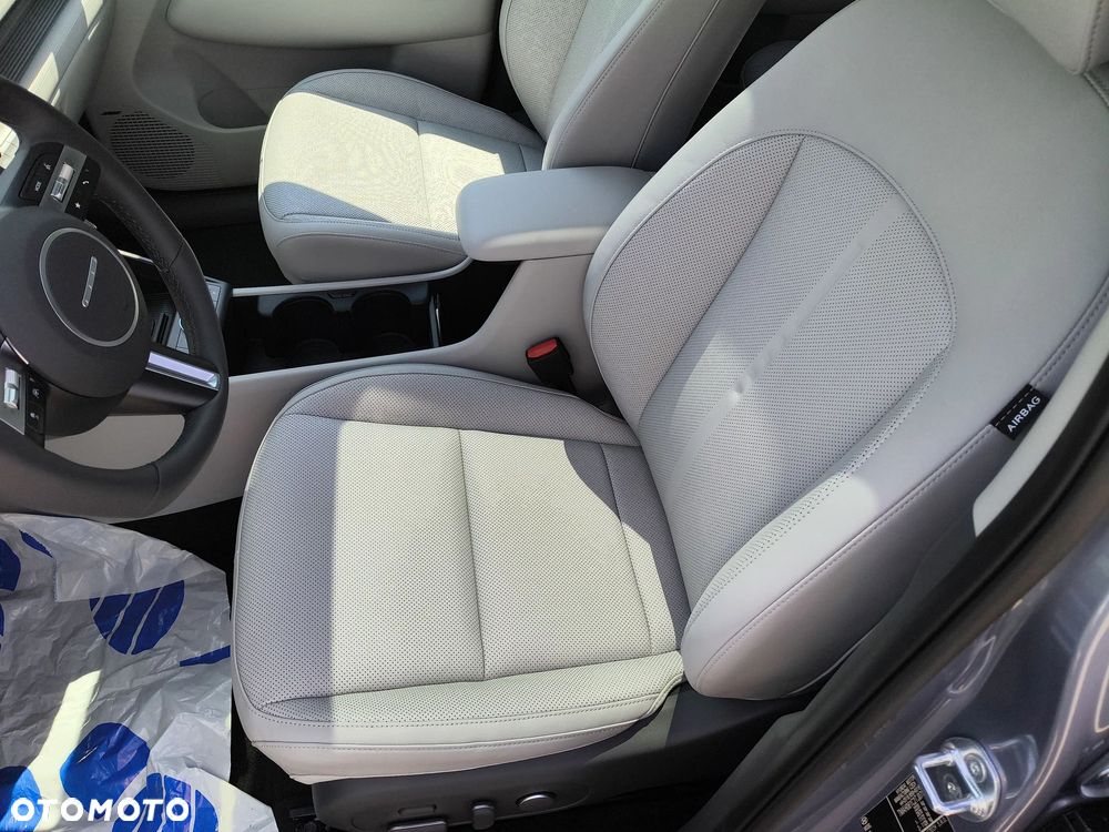Hyundai Kona 65kWh Platinum - 28