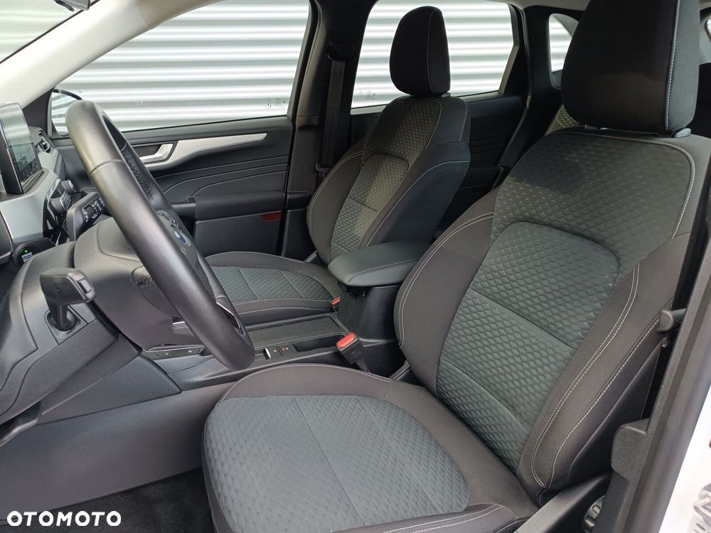 Ford Kuga 1.5 EcoBlue FWD Titanium - 29