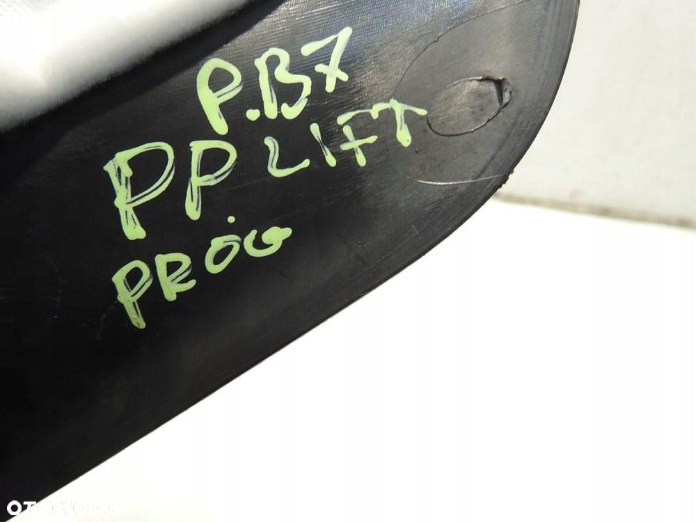 OSŁONA PROGU PRAWY PRZÓD VW PASSAT B6 LIFT 3C1863484 - 2