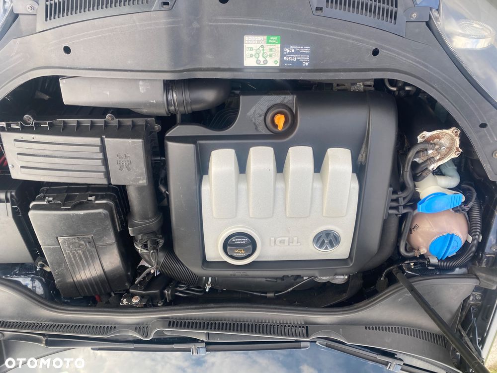 Volkswagen Golf 1.9 TDI Sportline - 8