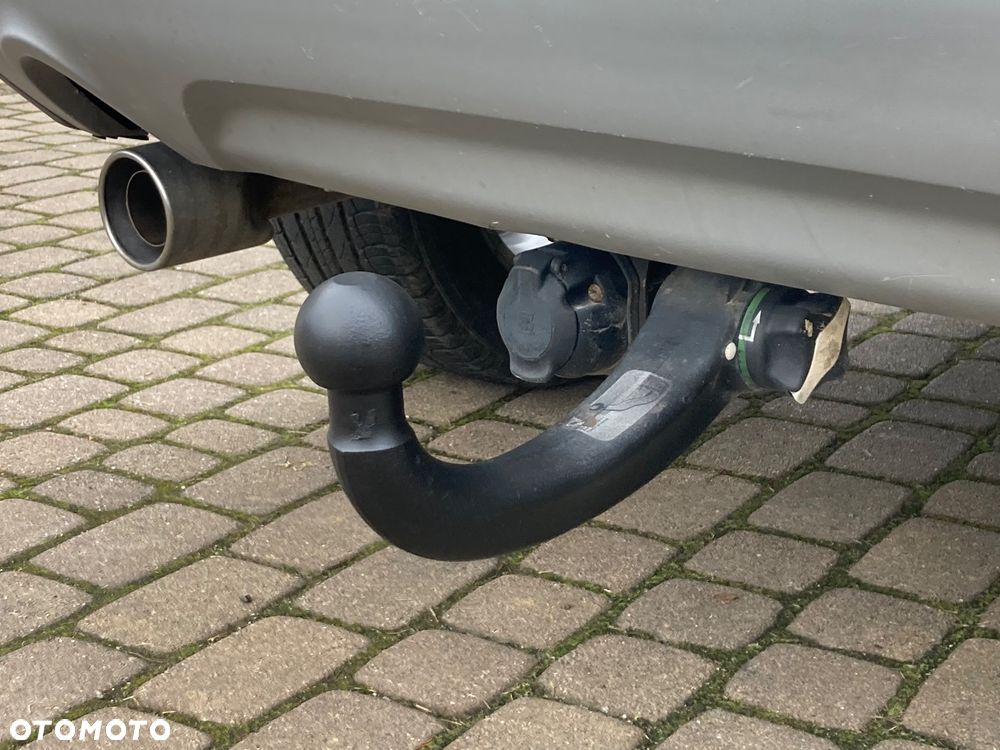 Ford Kuga 2.0 TDCi 4x2 Titanium - 25