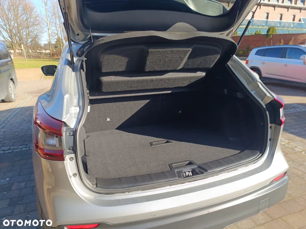 Nissan Qashqai 1.3 DIG-T DCT ZAMA - 14