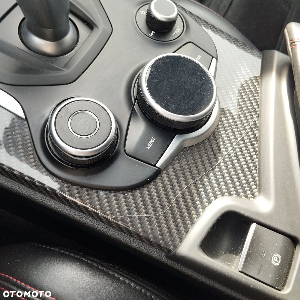 Alfa Romeo Stelvio 2.9 V6 Bi-Turbo Quadrifoglio Q4 - 26