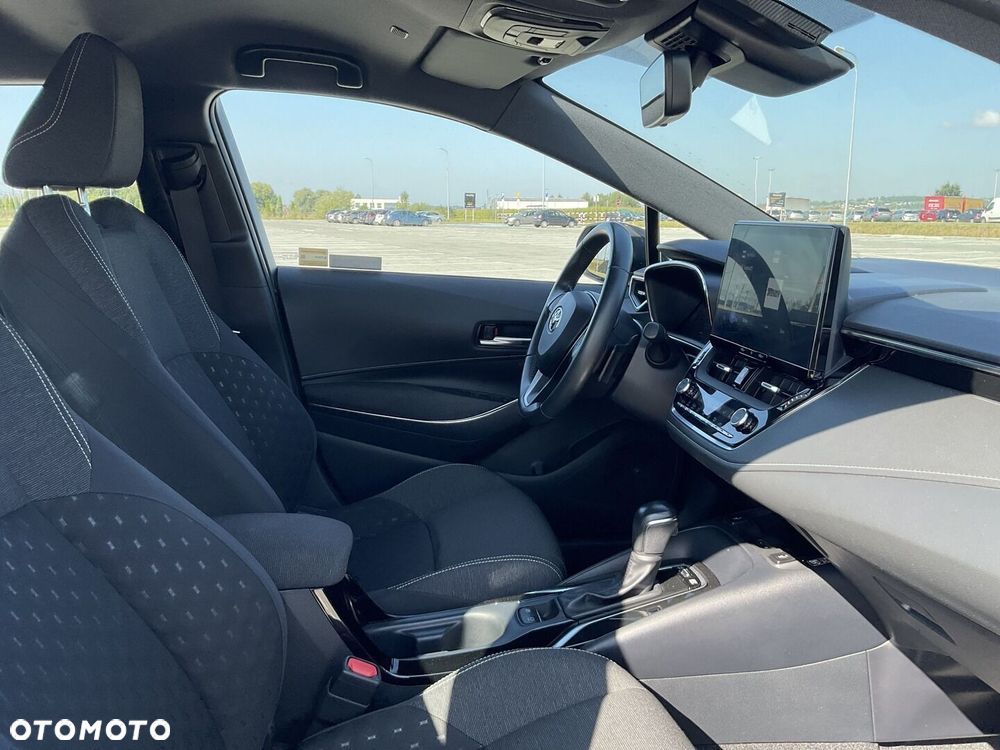 Toyota Corolla 2.0 Hybrid Comfort - 20