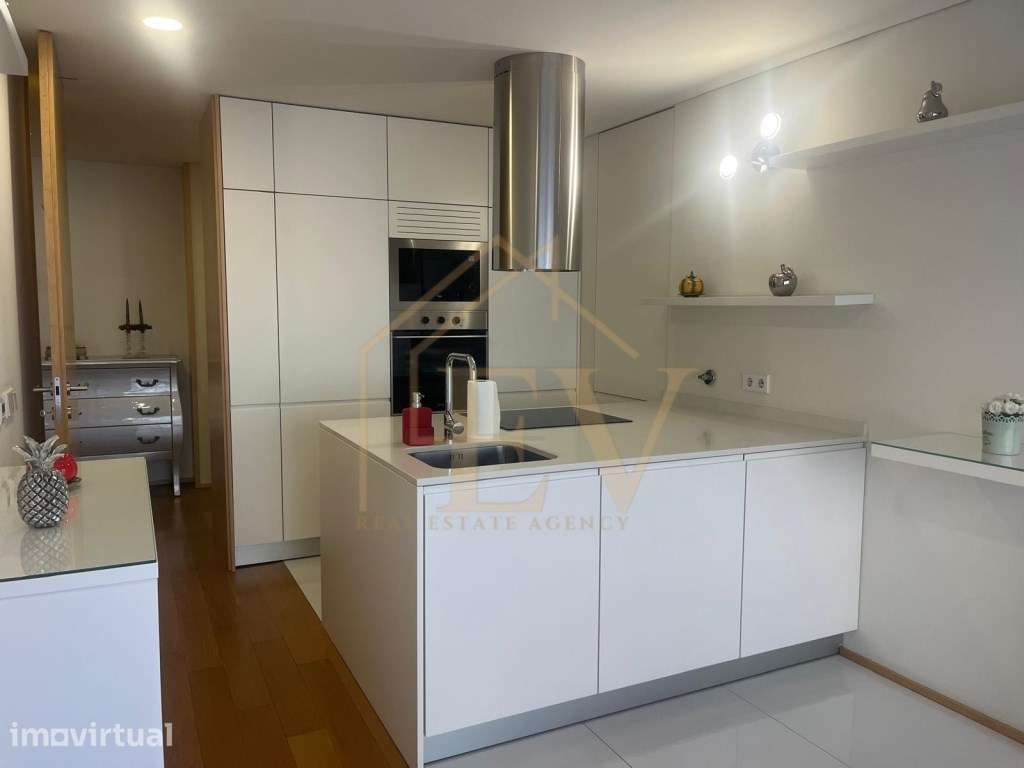 Apartamento T3 Duplex de Luxo | Vila das Aves - Grande imagem: 4/32