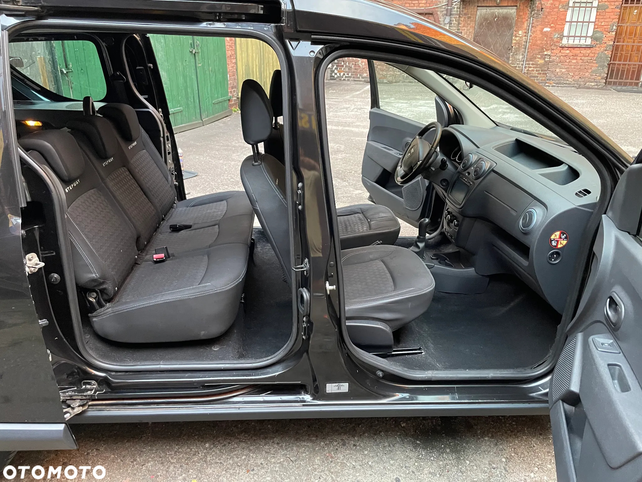 Dacia Dokker 1.5 dCi Stepway - 11