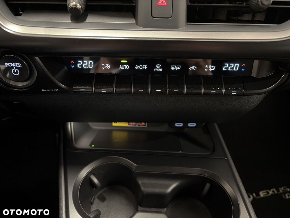 Lexus UX 250h GPF Business 2WD - 18