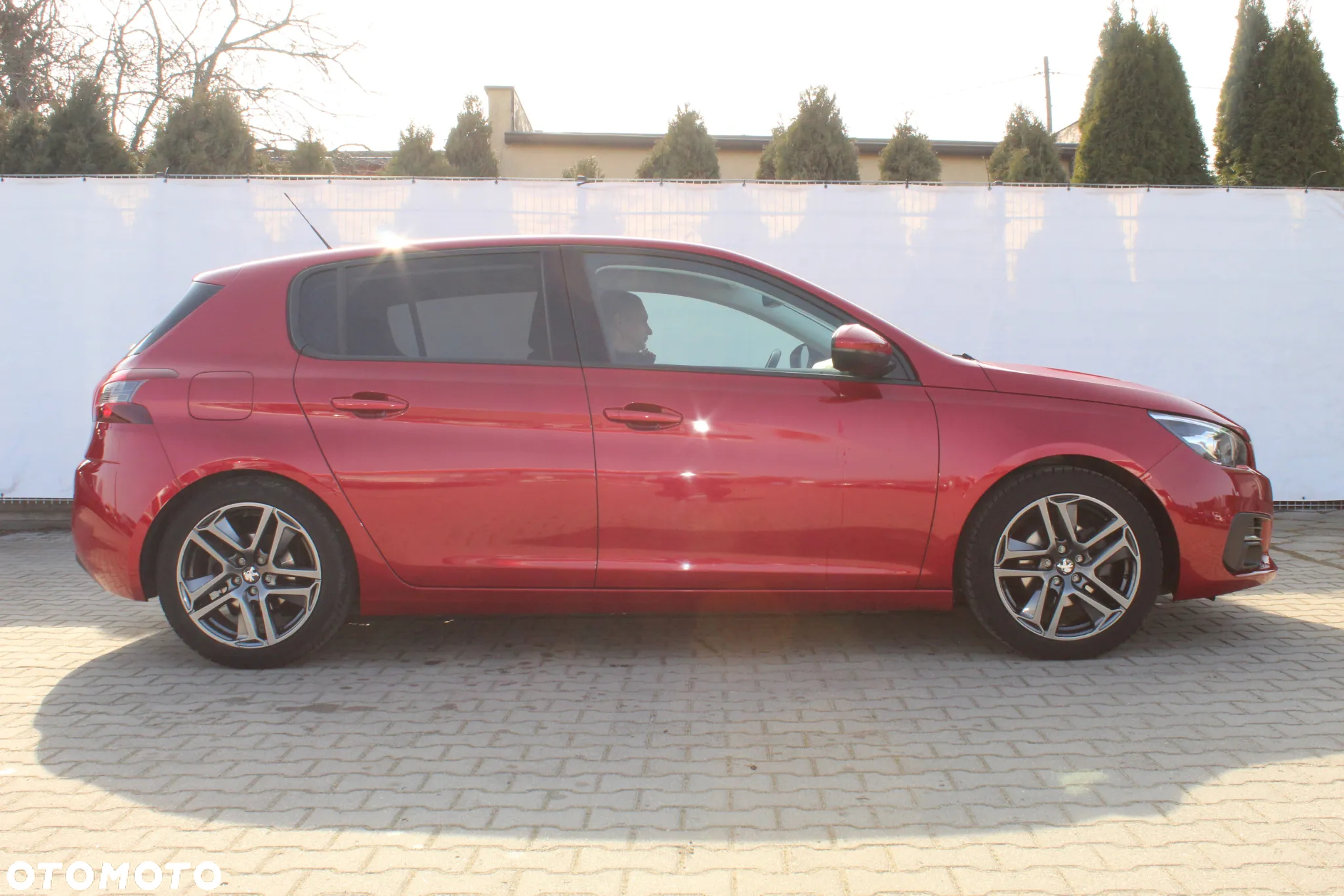 Peugeot 308 1.2 PureTech GPF Allure S&S EAT8 - 6