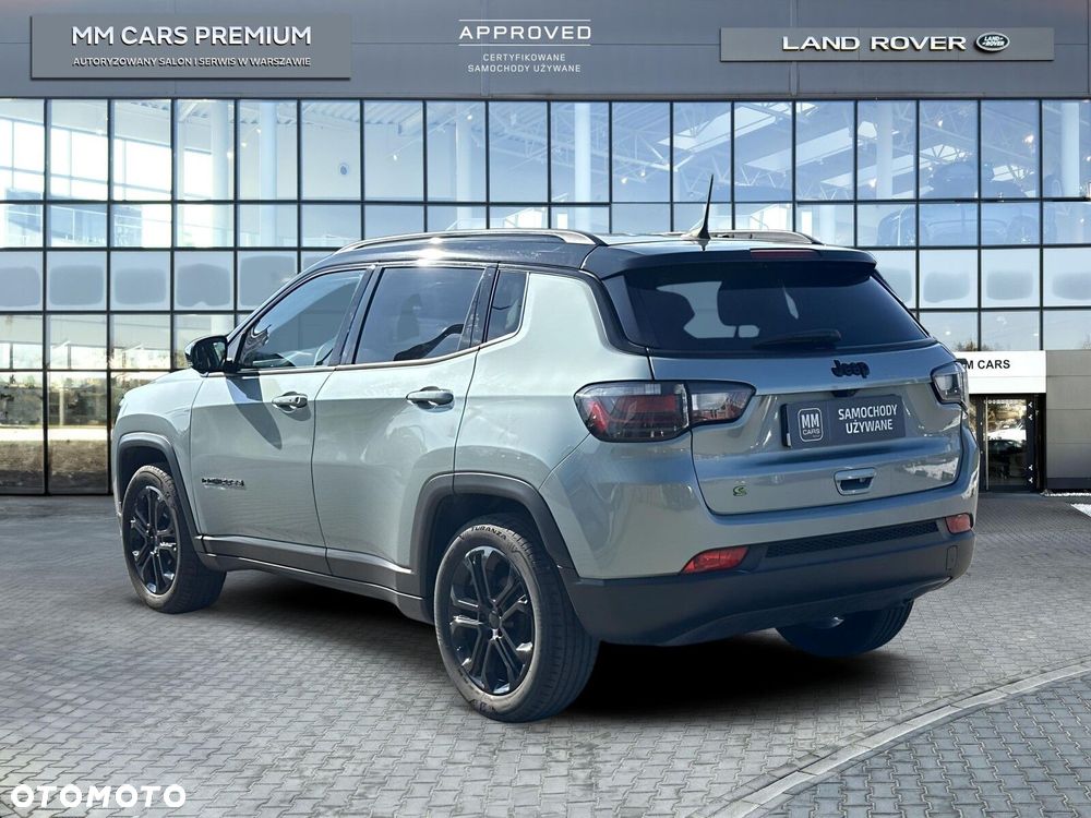 Jeep Compass - 4