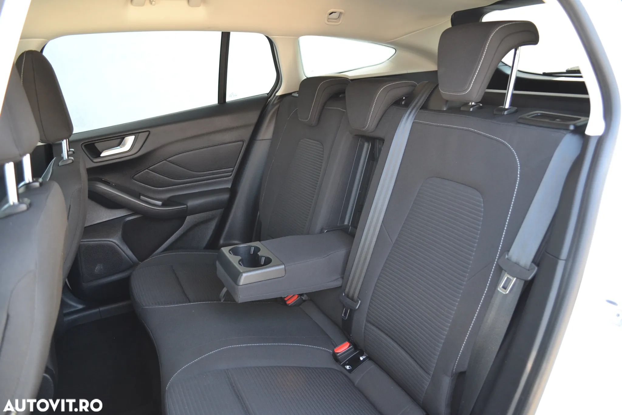 Ford Focus 1.5 EcoBlue Start-Stopp-System Aut. TITANIUM - 15