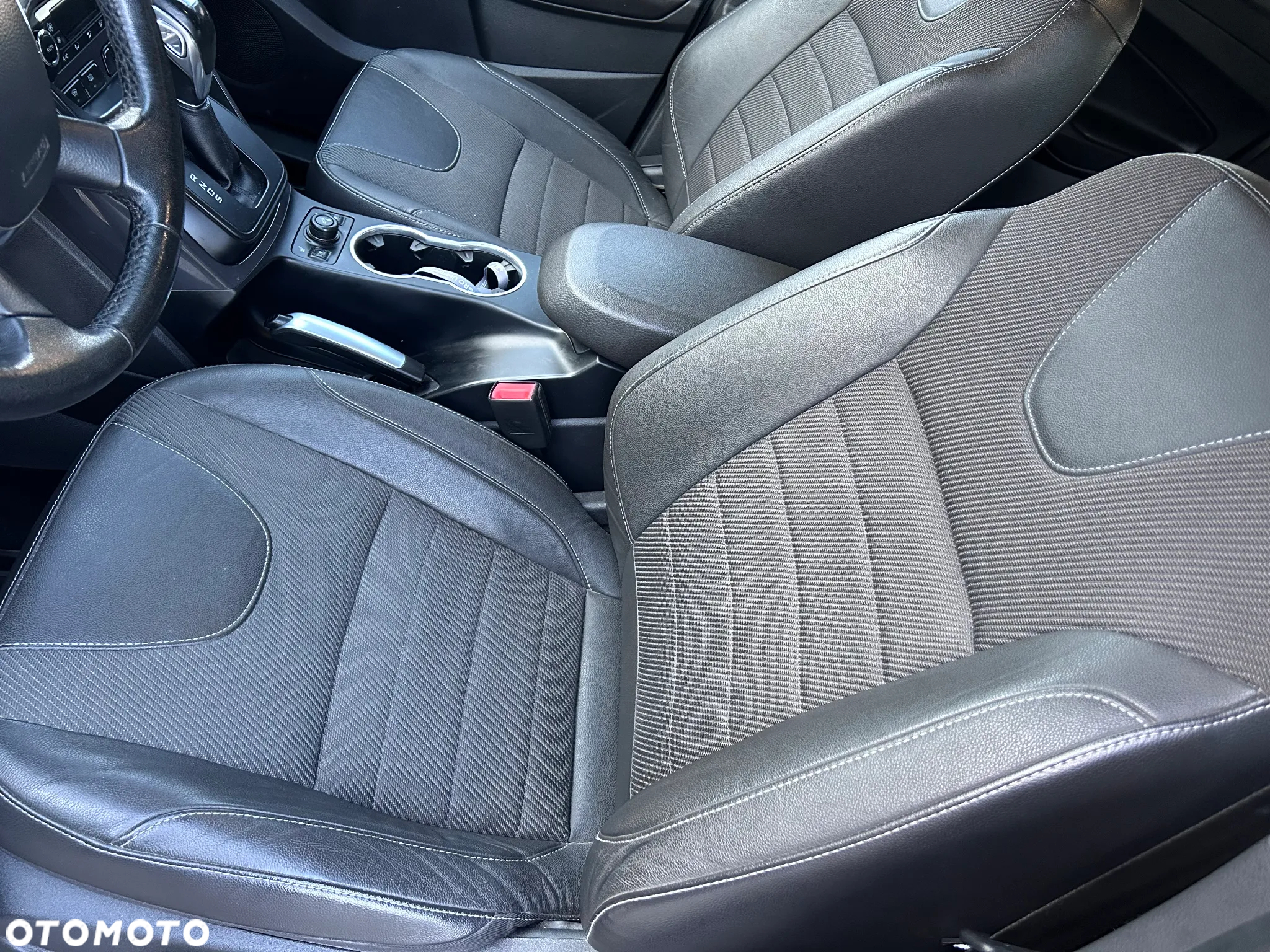 Ford Kuga 2.0 TDCi 4WD Titanium Plus - 7