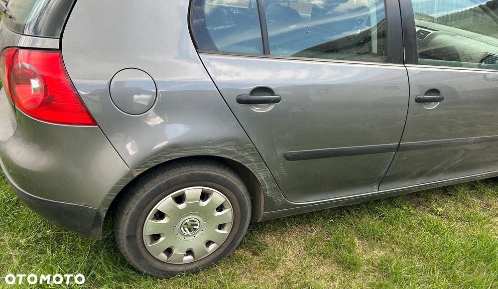 Volkswagen Golf 1.9 TDI Comfortline - 10
