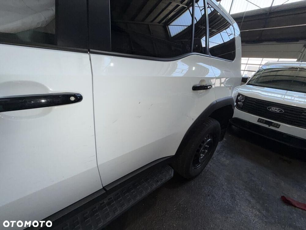 Toyota Land Cruiser - 9