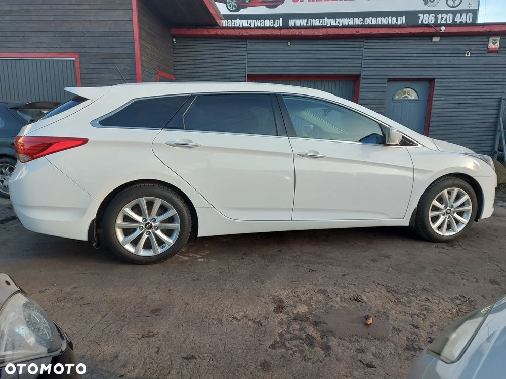 Hyundai i40 i40cw 1.7 CRDi Fifa World Cup Edition - 13