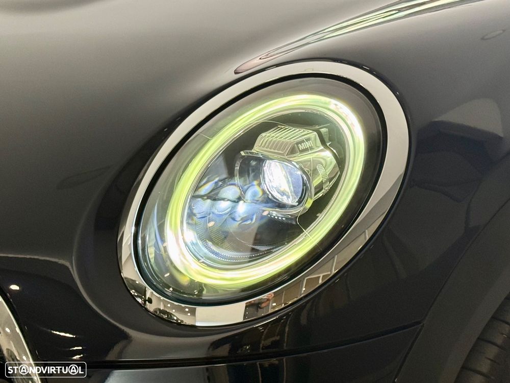 MINI Cabrio Cooper Premium Plus Sidewalk Special Edition Auto - 25