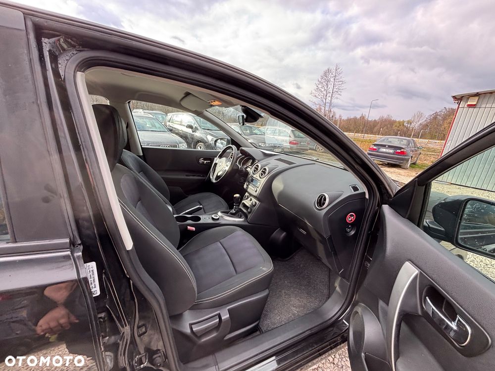 Nissan Qashqai 2.0 4x4 Tekna - 27