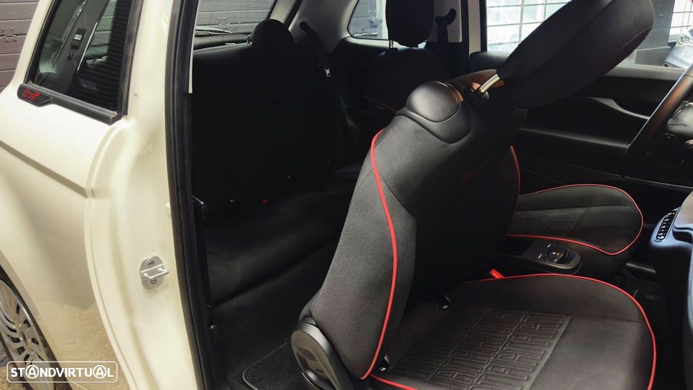Fiat 500e 23,8kWh Red - 20