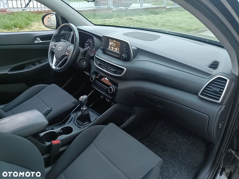 Hyundai Tucson 1.6 GDi 2WD Pure - 6
