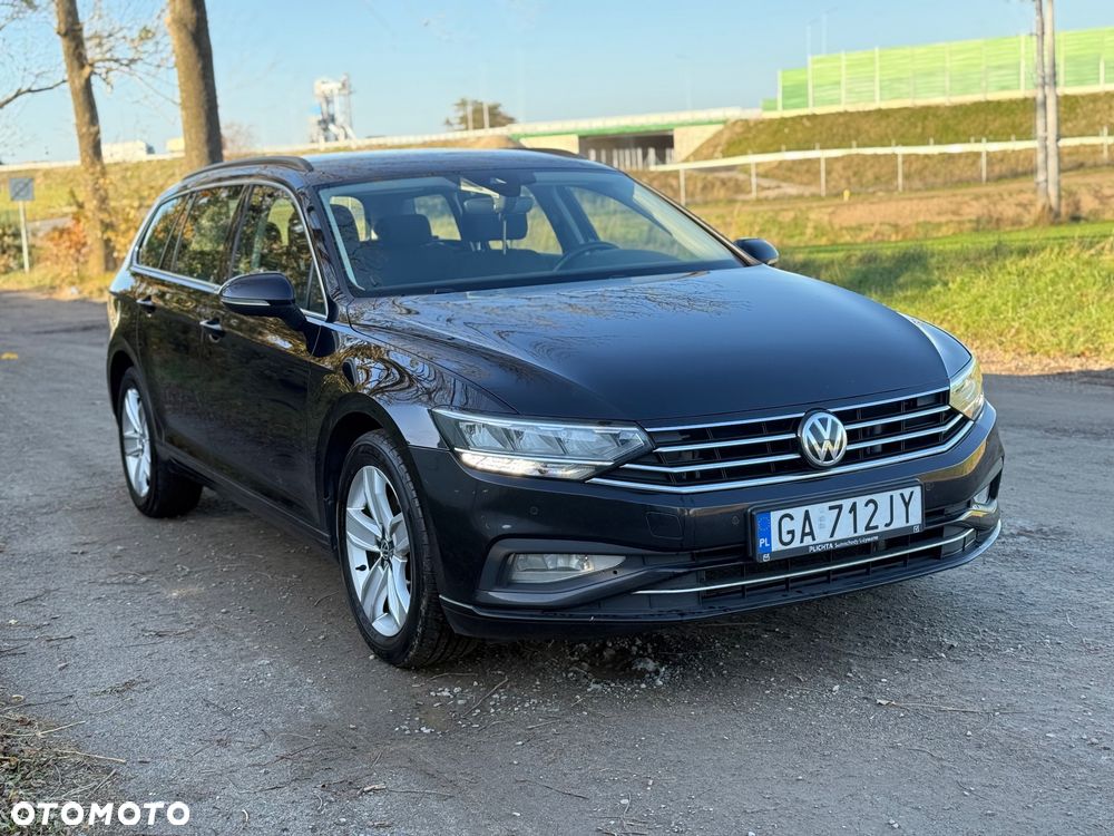 Volkswagen Passat 2020 photo 2