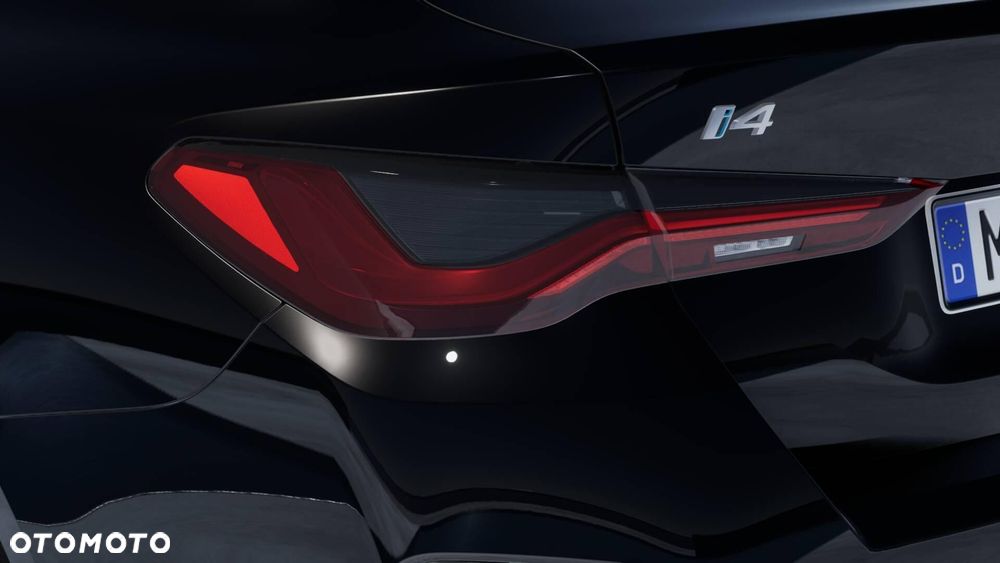 BMW i4 - 12