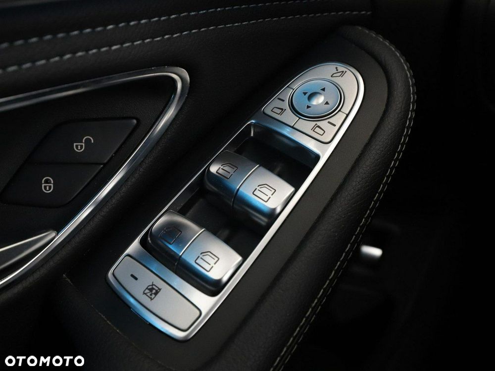 Mercedes-Benz Klasa C 180 9G-TRONIC Avantgarde - 38