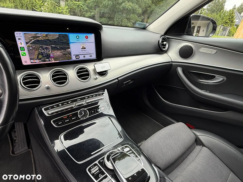 Mercedes-Benz Klasa E 220 d 4-Matic 9G-TRONIC - 9