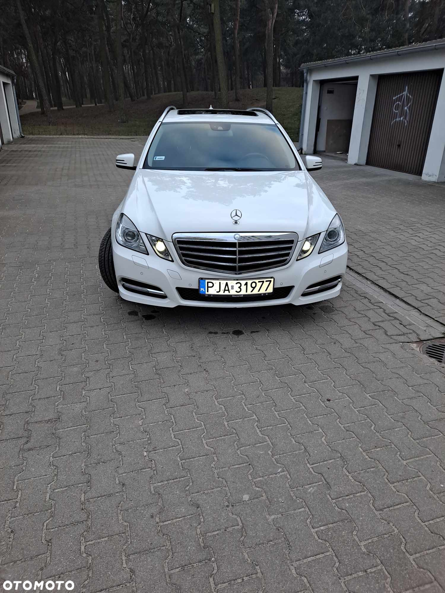 Mercedes-Benz Klasa E - 7