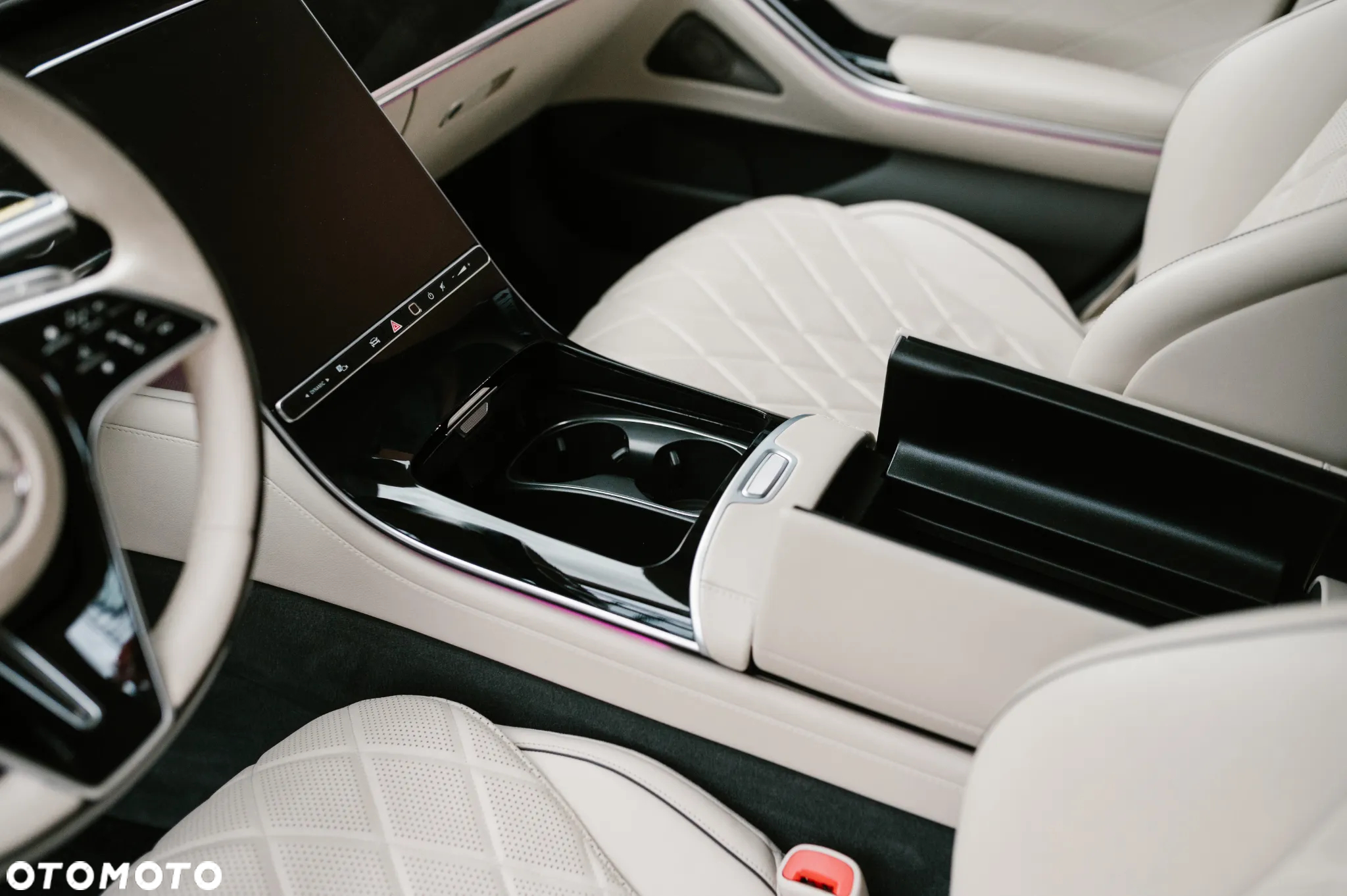 Mercedes-Benz Klasa S 400 d 4-Matic 9G-TRONIC - 28