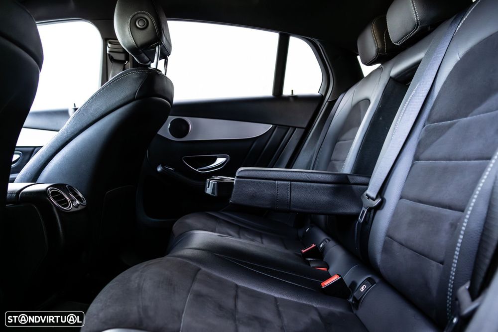Mercedes-Benz GLC 250 d AMG Line 4-Matic - 32